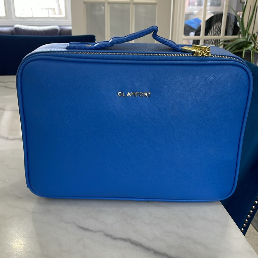 Makeup Case - Picture 2 of 16